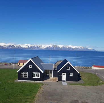 Grenivik Guesthouse