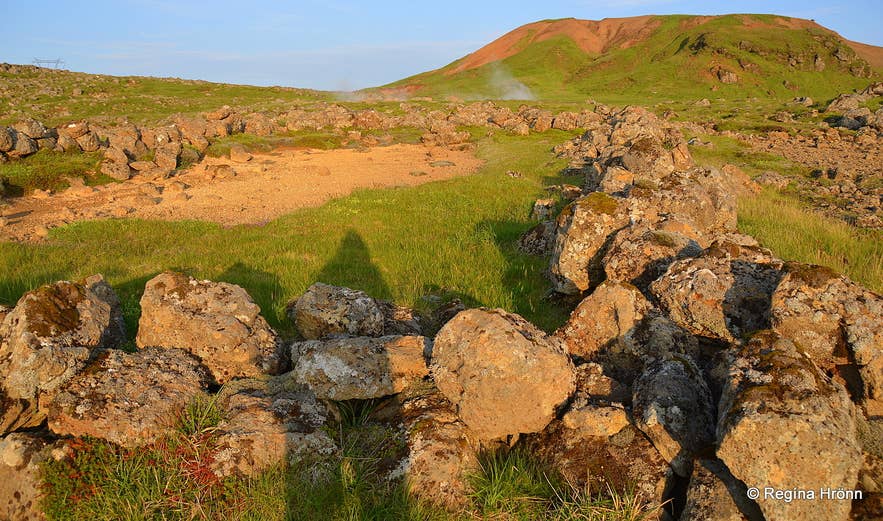 The colourful Geothermal Areas by Mt. &Ouml;lkelduhn&uacute;kur and &Ouml;lkelduh&aacute;ls in South Iceland