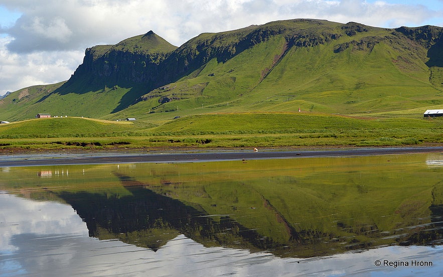 The Farmer at Reynistaður and the Elf who built the Reyniskirkja Church - Icelandic Folklore