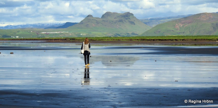 The Farmer at Reynistaður and the Elf who built the Reyniskirkja Church - Icelandic Folklore