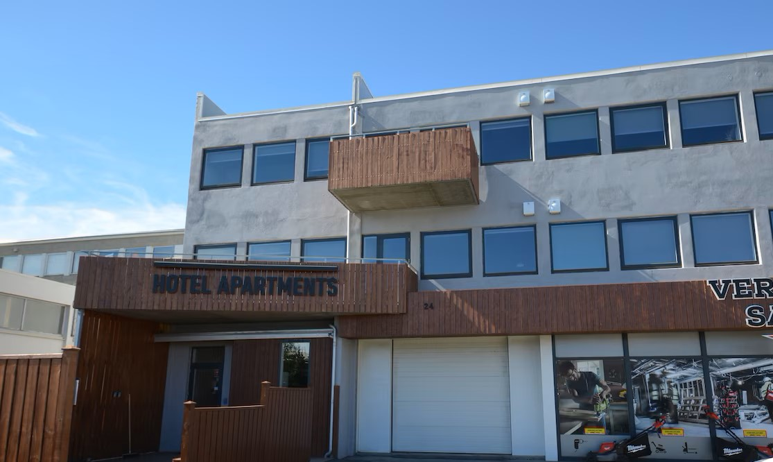 Akureyri Modern Apartment Hosted by LL