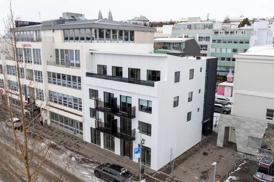 S10 Stylish Apartment in Akureyri