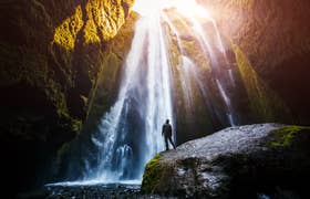Private South Coast Highlights Tour with Reykjavik Transfer