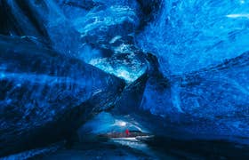 2-Day Northern Lights & Ice Cave Tour with Glacier Hiking & Jokulsarlon Glacier Lagoon