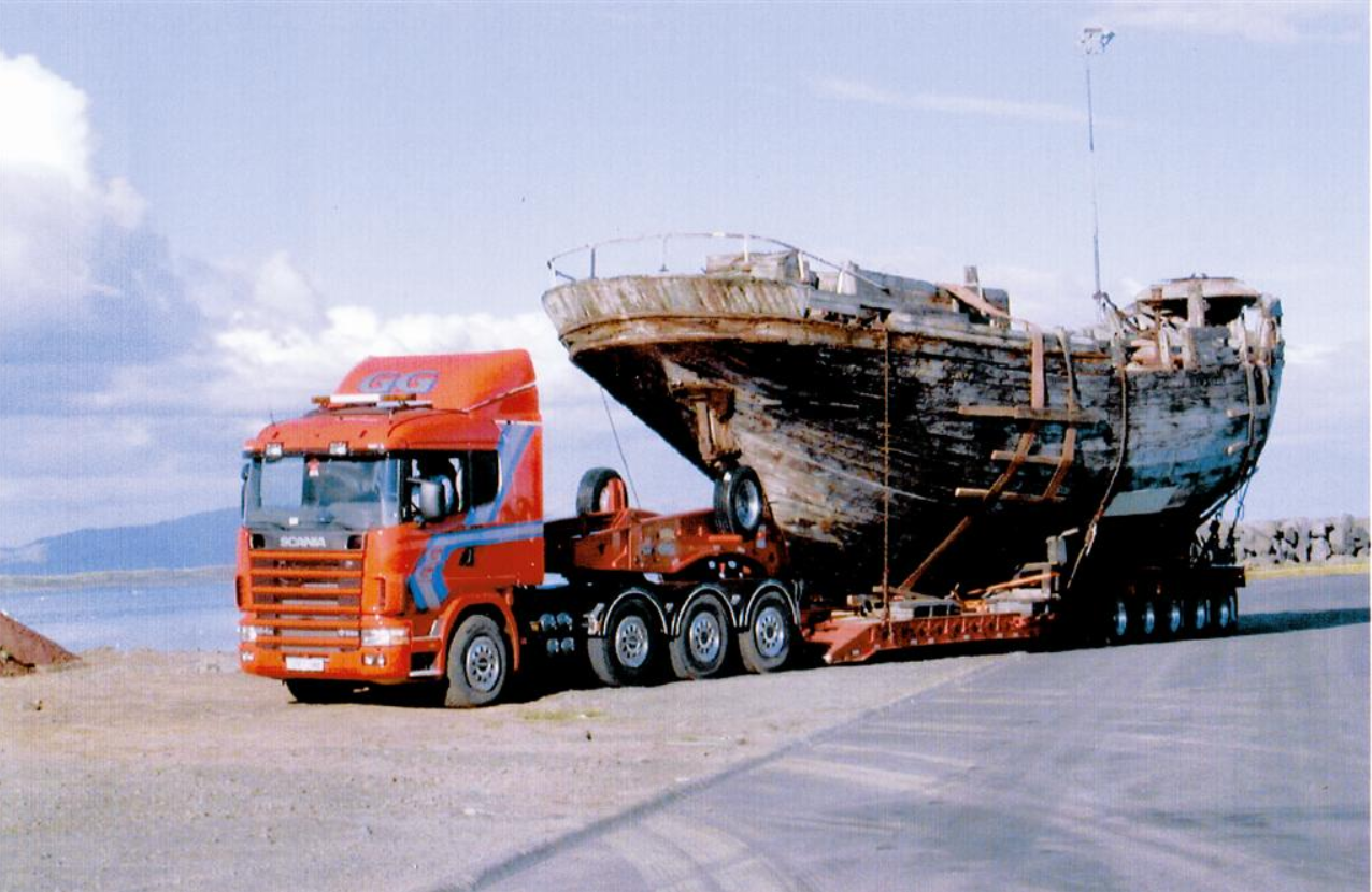 Truck hauling the boat at Skaftfellingur Museum