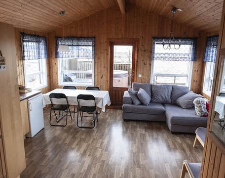 斯马拉屯农场生态小屋 | Smaratun Farm Eco Lodges