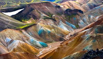 Highland Bus Transfer from Landhotel Hella to Landmannalaugar in Iceland
