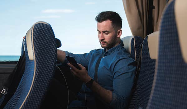 Cheap Flybus Transfer from Keflavik Airport to Reykjavik BSI Downtown Bus Station