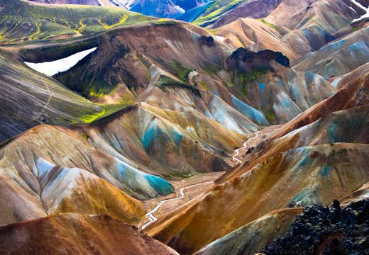 Affordable Highland Bus Transfer from Landmannalaugar to Reykjavik