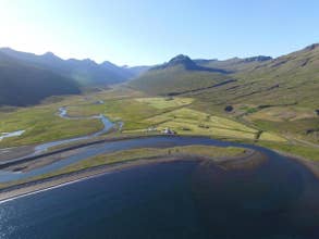 Oseyri Hladan - The Barn is located within the peaceful coastal village of Stodvarfjordur.