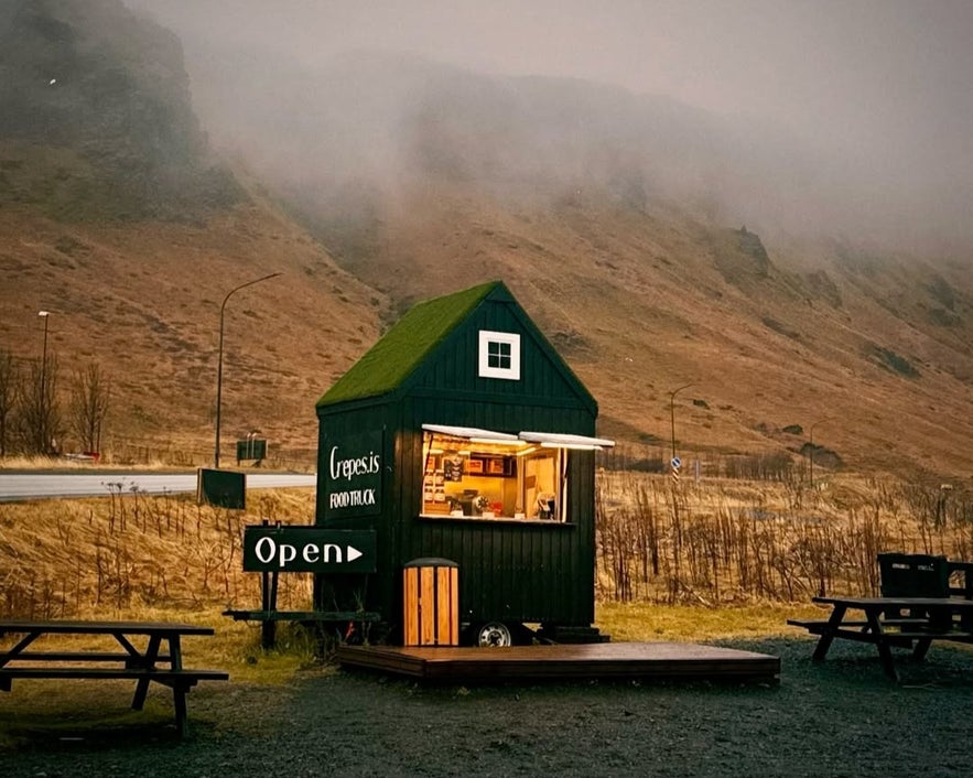 Crepes.is Food Truck during a foggy day in Vik, Iceland.