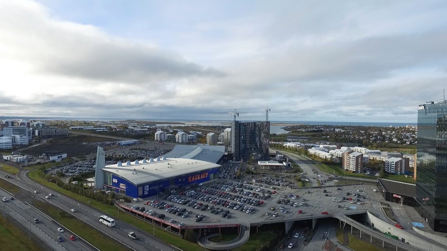 Smaralind shopping mall is the biggest mall in Iceland. Smaralind shopping mall is the biggest mall in Iceland.