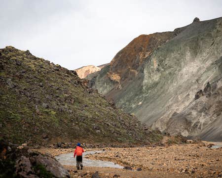 Private Landmannalaugar Hiking & Hot Spring Tour from Reykjavik with French Guide