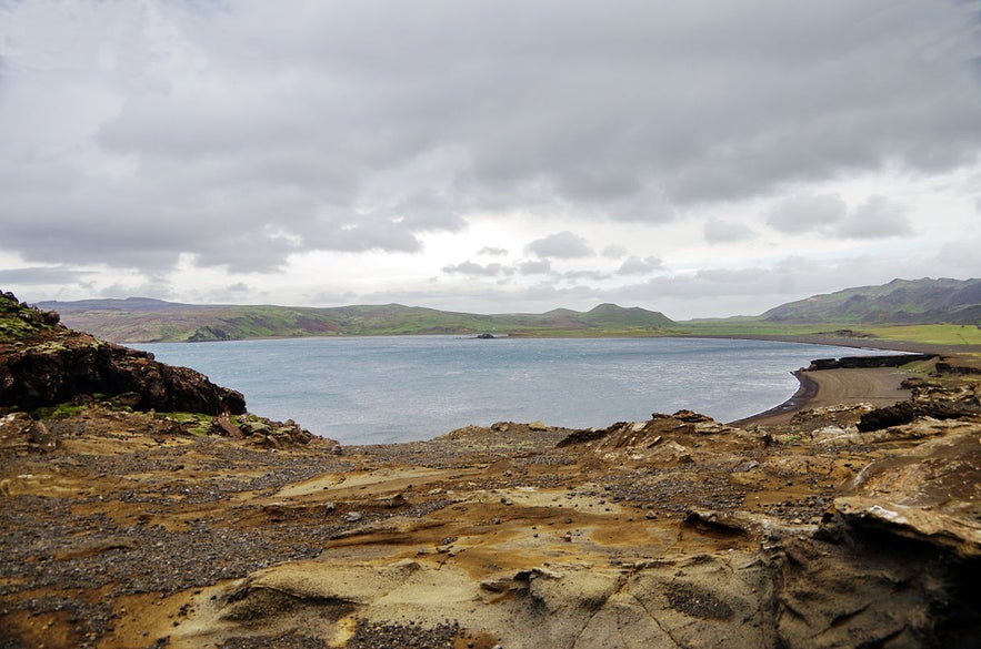 Kleifarvatn lake is one of the deepest lake in Iceland. 