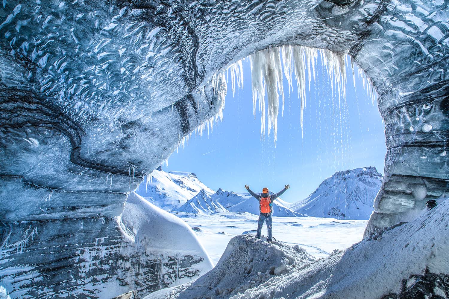 Dagsutflykt till Katla-glaciären med vandring och isgrottutforskning från Reykjavik.