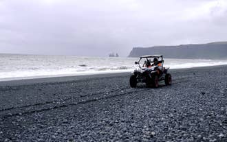 Excursion en Buggy sur une plage de sable noir depuis Vik