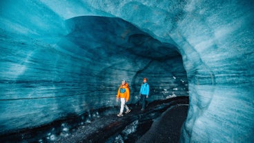 Tour di speleologia ed escursionismo sul ghiacciaio di Katla in partenza da Vik