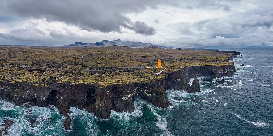 Svortuloft Lighthouse and Cliffs