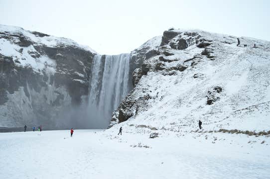 Magical 3-Day South Coast and Golden Circle Winter Tour with Blue Ice Caving from Reykjavik