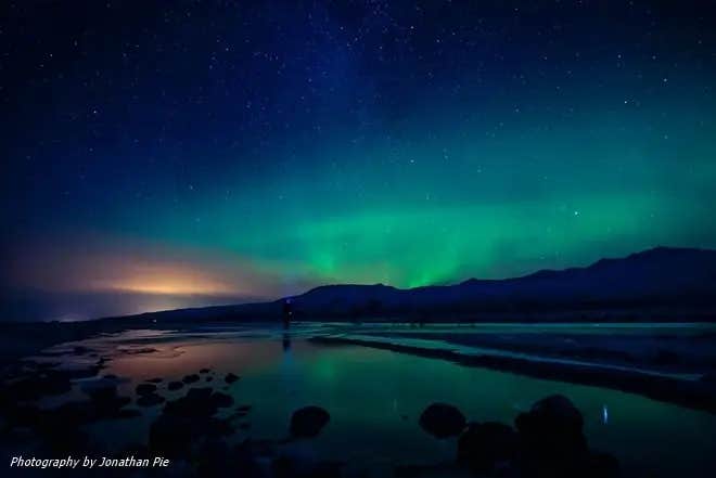 Thrilling Private Northern Lights Hunting Tour from Reykjavik