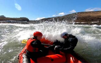 Rafting på Hvítá-floden er en populær aktivitet i Island.