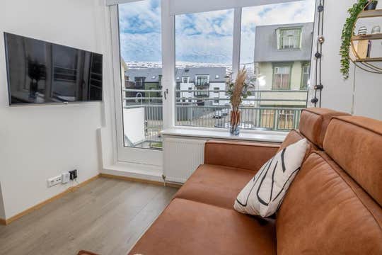 Charming Deluxe Apartment