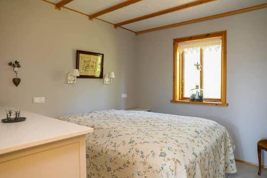 Heidarsel Charmante Cabin
