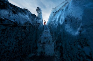 2 Day Northern Lights & Ice Cave Tour with Glacier Hiking & Jokulsarlon Glacier Lagoon