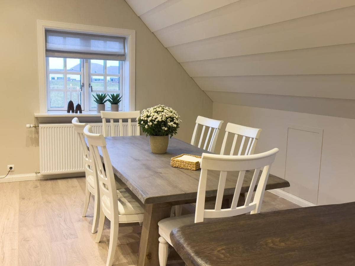 The dining area at Kristinsson Apartment is perfect for groups who want to eat together.