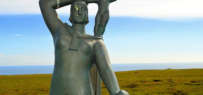 The Historical Laugarbrekka on the Snæfellsnes Peninsula and Guðríður Þorbjarnardóttir