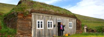 Tyrfingsstaðir Turf House in Skagafjörður in North Iceland & Fornverkaskólinn