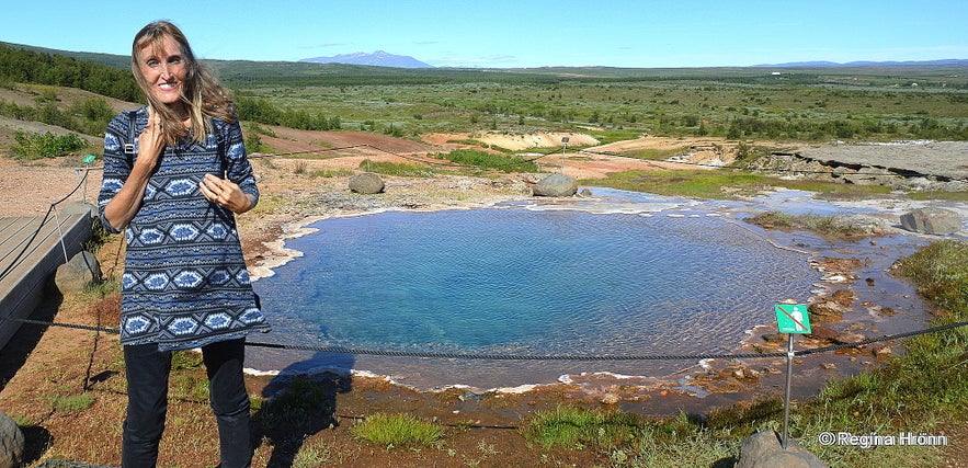 The spectacular Geysir Geothermal Area - Strokkur and all the other Hot Springs