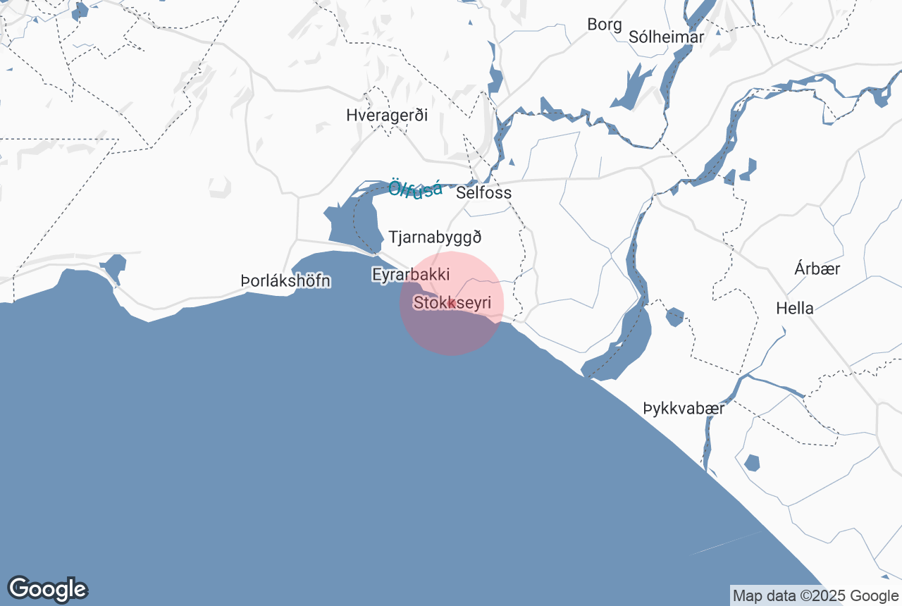 ストックスエイリ村