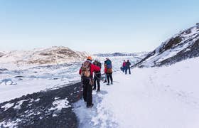 Private Glacier Hike on Falljokull with Photo Package from Skaftafell