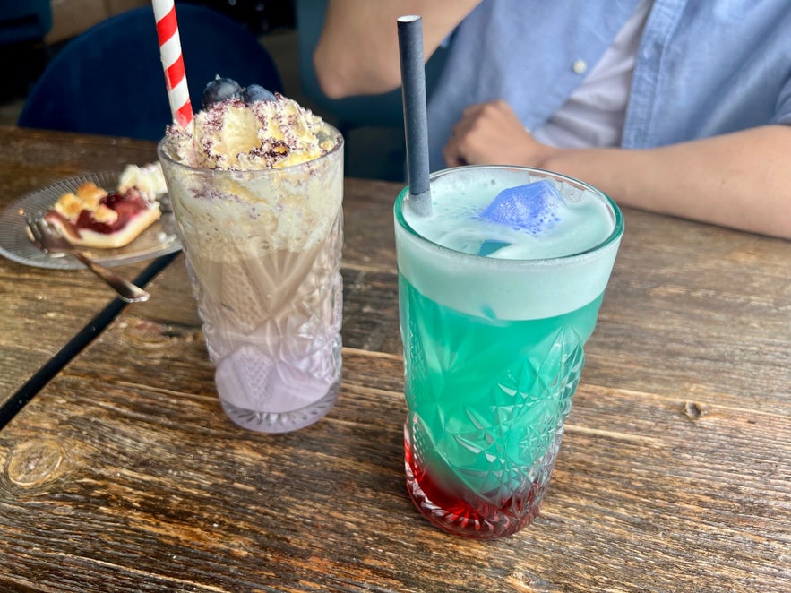drinks at Reykjavik Rost