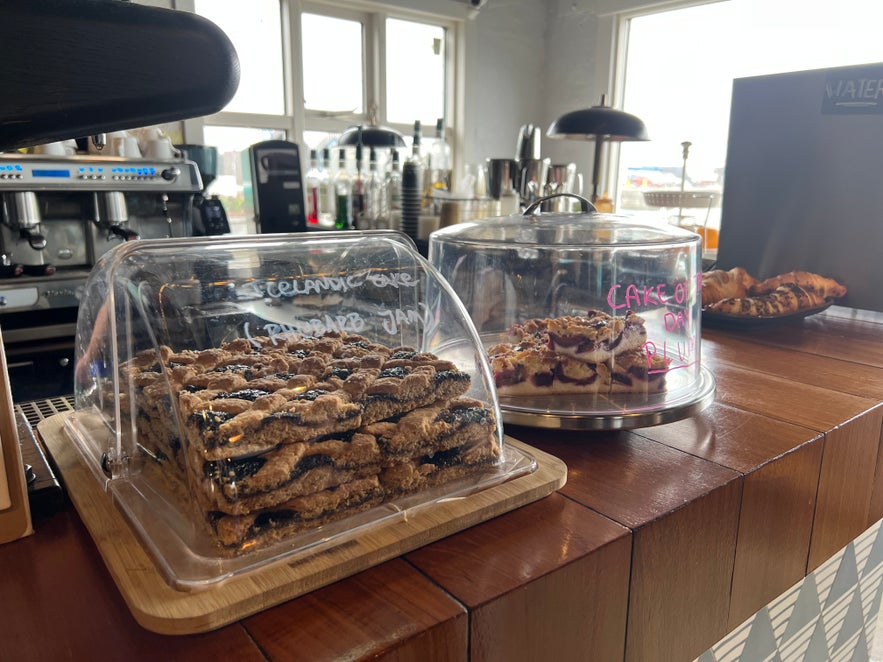 plenty of pastries at Reykjavik Rost