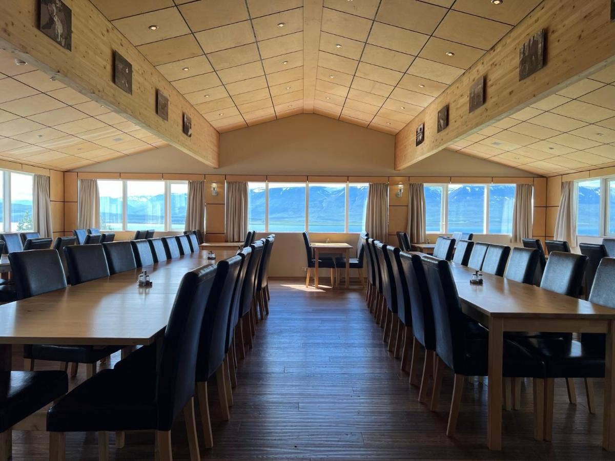 Hotel Natur has meeting and banquet place for big group functions and meetings.