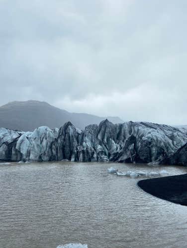 Private South Coast Sightseeing Tour with Luxury Transport from Reykjavik