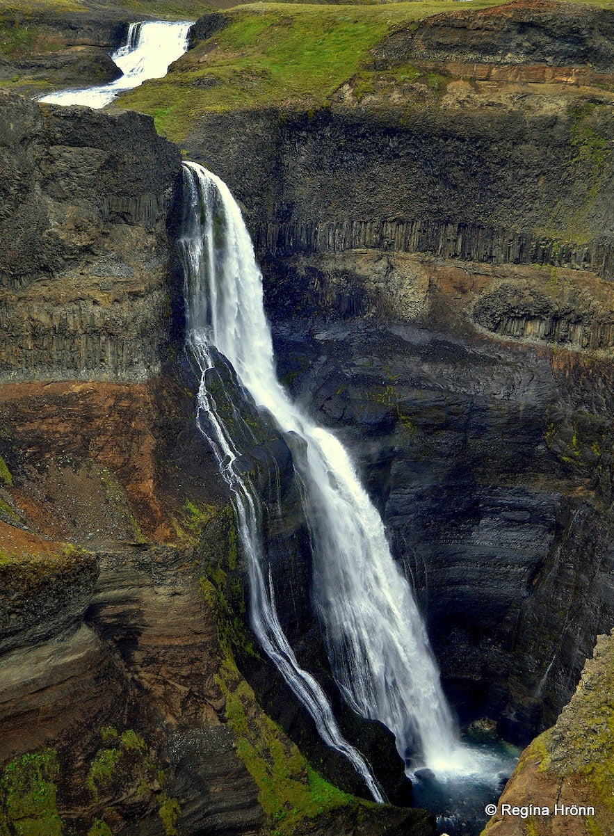 Cascada Granni, cerca de Haifoss en el Sur de Islandia.