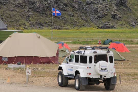 Private 10-Hour Super Jeep Tour of Landmannalaugar and Hekla Volcano from Reykjavik