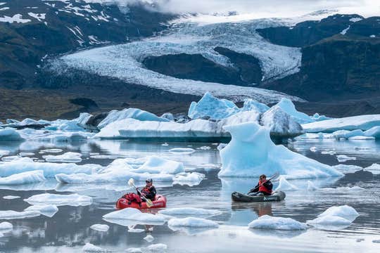 Small-Group Kayaking Tour in Fjallsarlon Glacier Lagoon