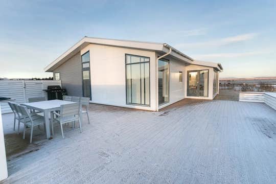 Golden Circle Villas
