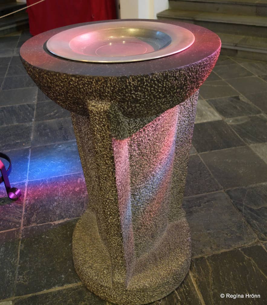 A Visit to the historical Sk&aacute;lholt Episcopal See in South Iceland