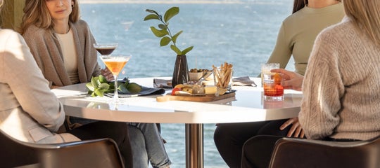 SkyBar-Rooftop-in-Reykjavik 2.jpg