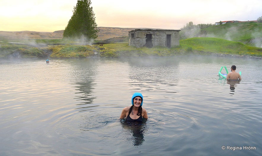 A magical Winter Visit to the Secret Lagoon at Flúðir in South Iceland