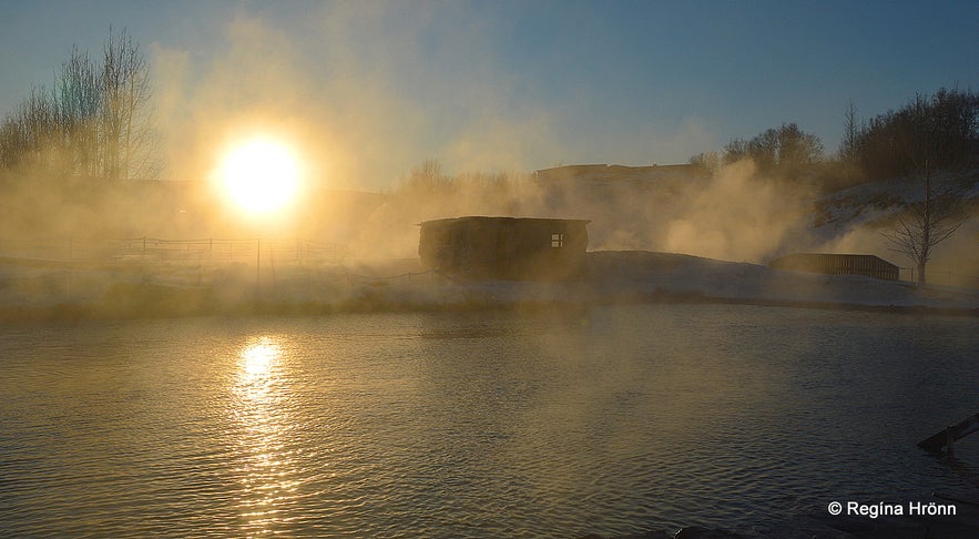 A magical Winter Visit to the Secret Lagoon at Flúðir in South Iceland