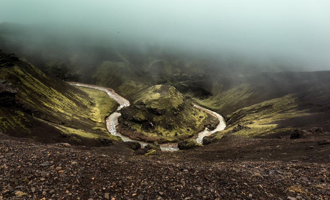 A river running through the beautiful landscape of the Icelandic Highlands.