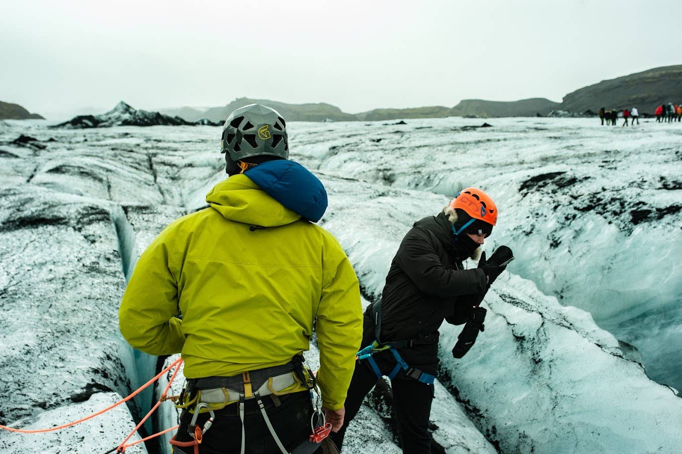 Crevasses and ice formations dot the Icelandic glacier.