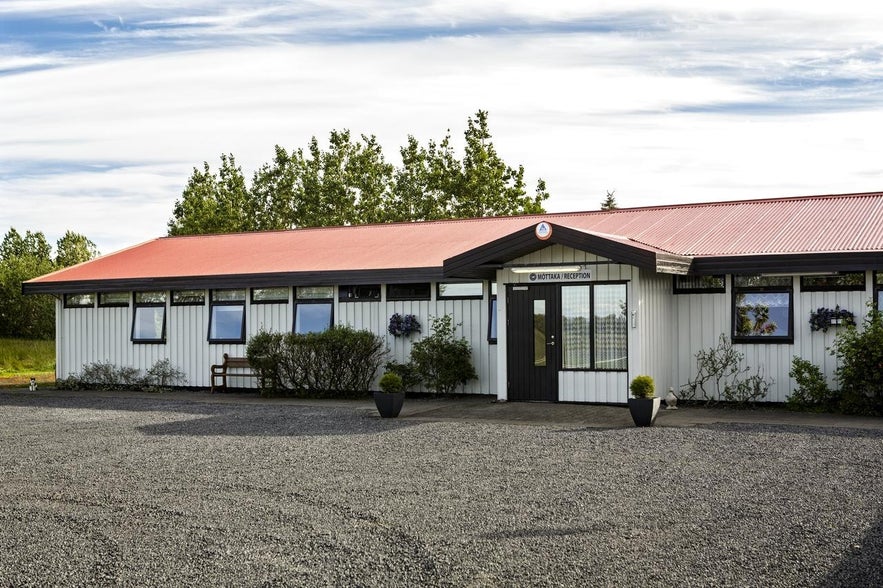 South Central Guesthouse is a simple accommodation surrounded by the nature of Iceland. 