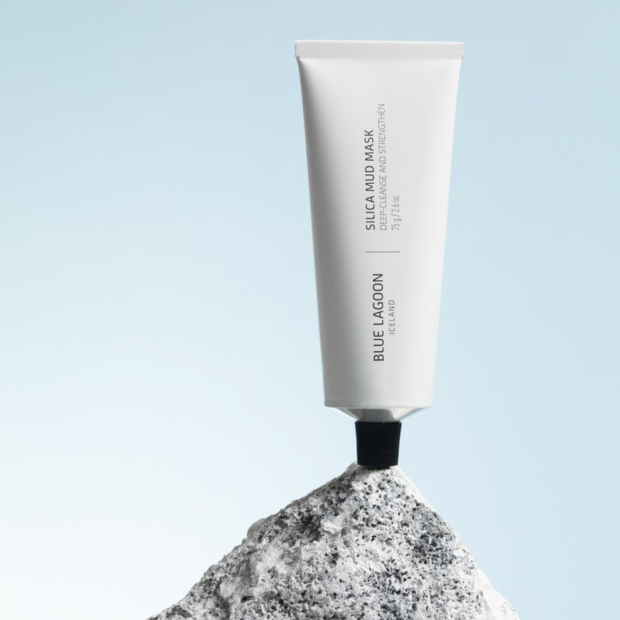 The Blue Lagoon Silica Mud Mask deeply cleanses and strengthens the skin.